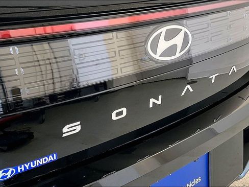 Certified 2025 Hyundai Sonata SEL image 32