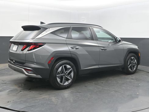 Used 2025 Hyundai Tucson SEL FWD image 7