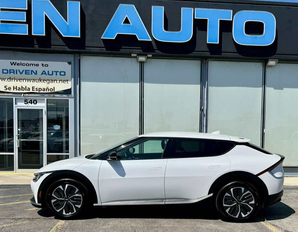 Used 2024 Kia EV6 Light RWD image 38