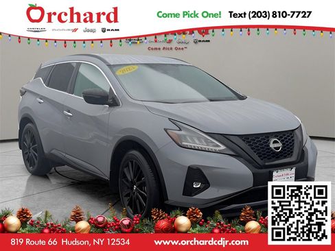 Used 2023 Nissan Murano SV w/ SV Midnight Edition Package image 2