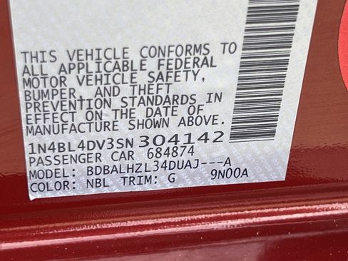 Certified 2025 Nissan Altima 2.5 SV w/ SV Premium Package image 27