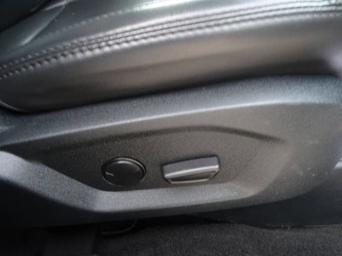 Used 2019 Ford Explorer XLT w/ Equipment Group 202A image 51