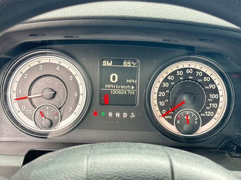 Used 2014 RAM 1500 Express image 27