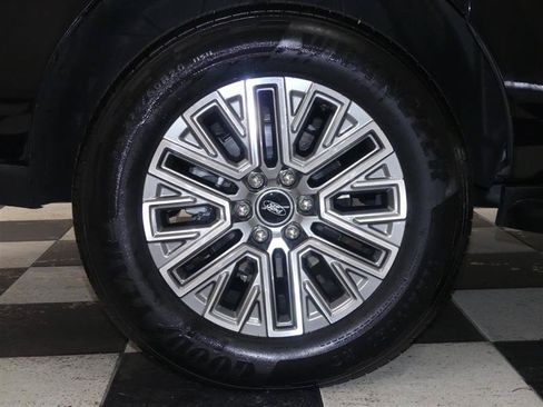 Used 2026 Ford Expedition Max Platinum AWD/4WD image 41