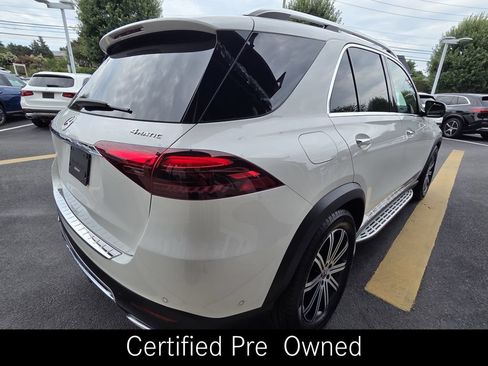 Used 2024 Mercedes-Benz GLE 450 4MATIC image 8