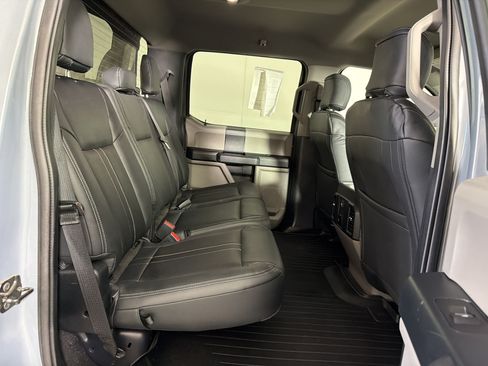 Used 2019 Ford F150 XL w/ Equipment Group 101A Mid AWD/4WD image 28