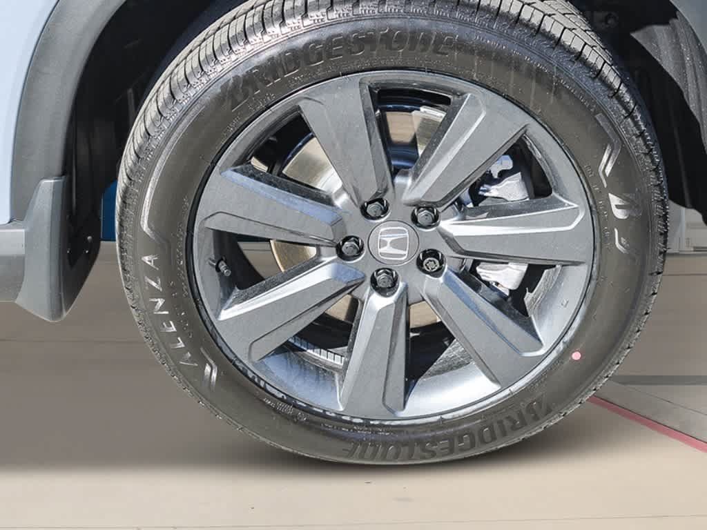New 2026 Honda Pilot Sport image 7