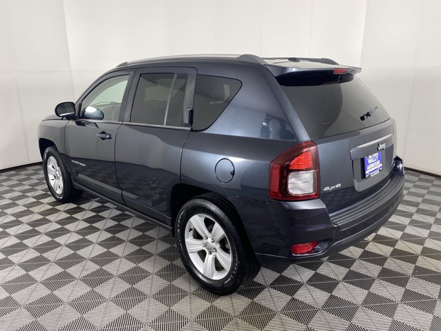 Used 2014 Jeep Compass Latitude AWD/4WD image 7