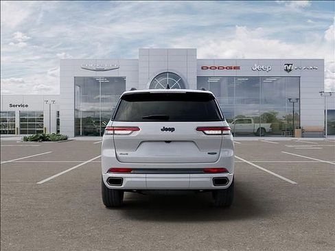 New 2025 Jeep Grand Cherokee L Summit AWD/4WD image 7