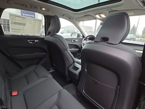 New 2026 Volvo XC60 B5 Core w/ Protection Package Premier AWD/4WD image 8
