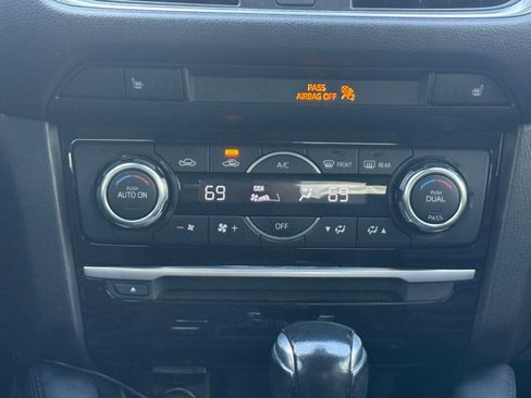 Used 2017 MAZDA MAZDA6 Touring image 19