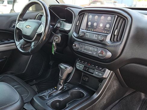 Used 2019 Chevrolet Colorado ZR2 w/ ZR2 Dusk Special Edition AWD/4WD image 30
