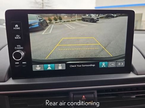 Used 2025 Honda Pilot Touring image 25