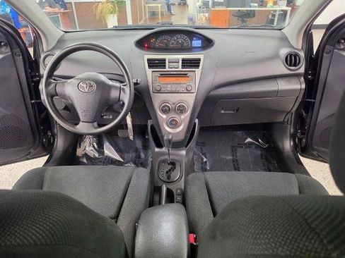 Used 2012 Toyota Yaris Sedan FWD image 10