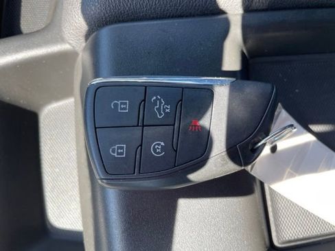 Used 2024 GMC Sierra 2500 SLE w/ SLE Value Package; AWD/4WD image 25