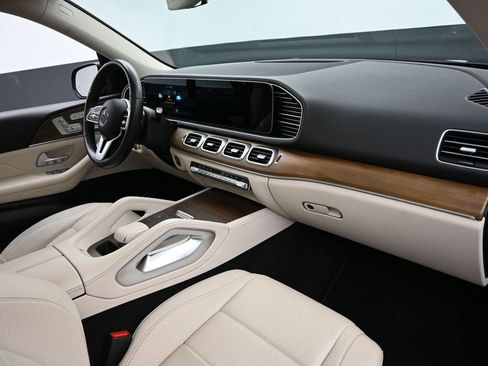 Used 2021 Mercedes-Benz GLE 350 4MATIC image 32