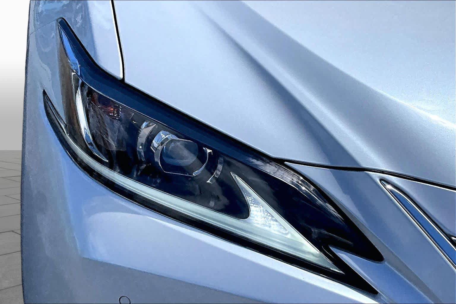 Used 2025 Lexus ES 350 w/ Premium Package FWD image 28