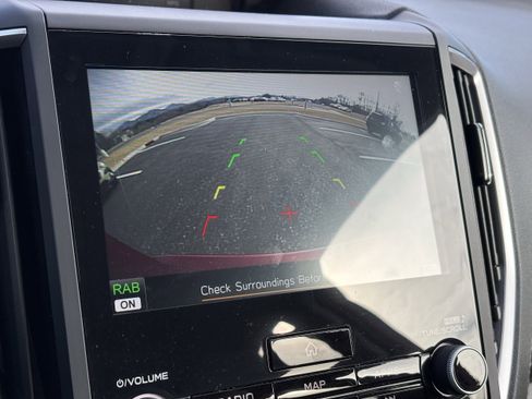 Certified 2024 Subaru Forester Limited image 23