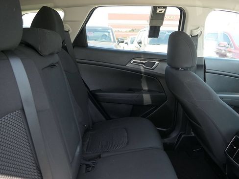 Used 2023 Kia Sportage LX FWD image 20