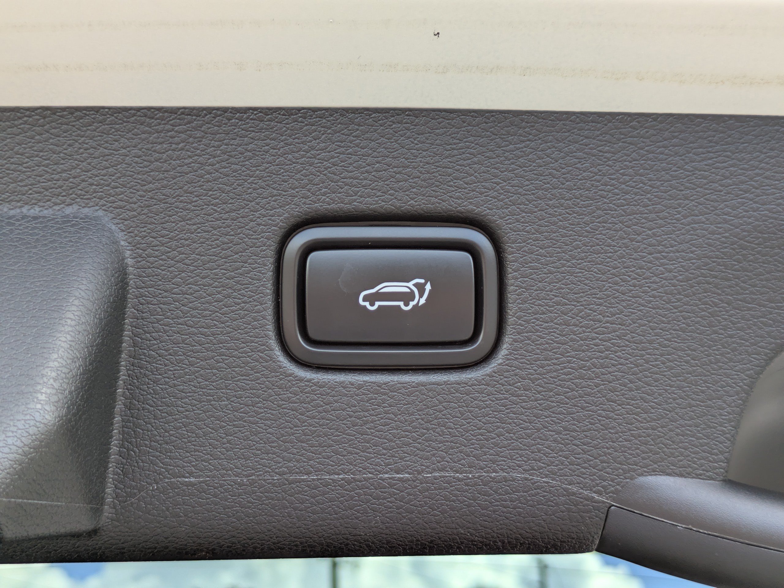 Used 2025 Kia Sportage SX FWD image 14