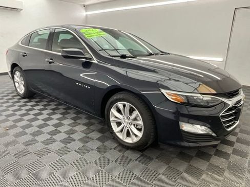 Used 2023 Chevrolet Malibu LT FWD image 3