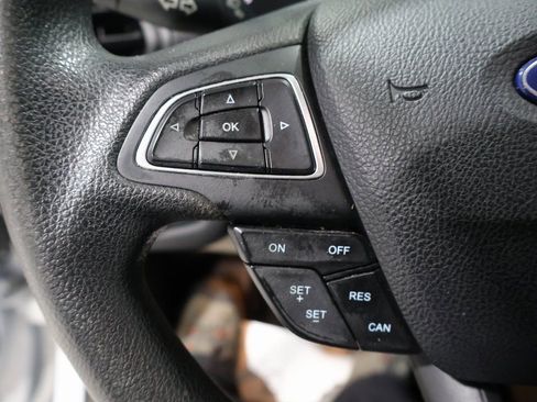 Used 2018 Ford Escape SE w/ SE Sync 3 Package image 36