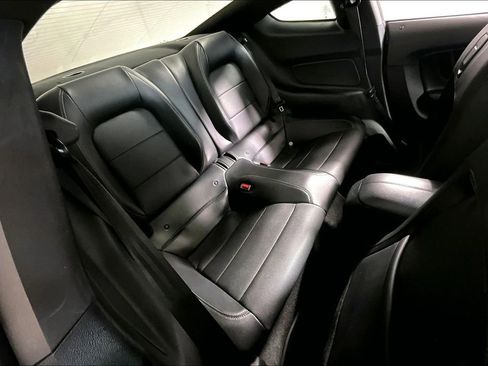 Used 2022 Ford Mustang Premium image 26