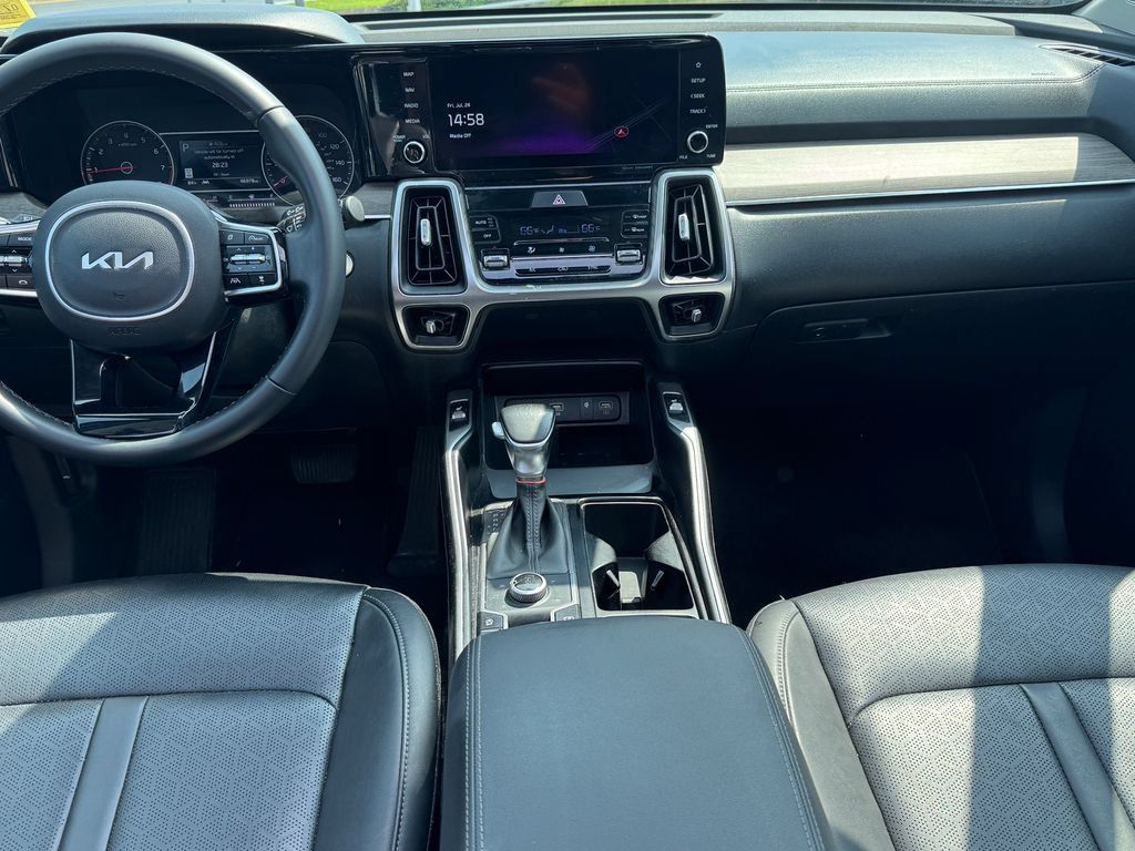 Used 2023 Kia Sorento X-Line EX AWD/4WD image 17