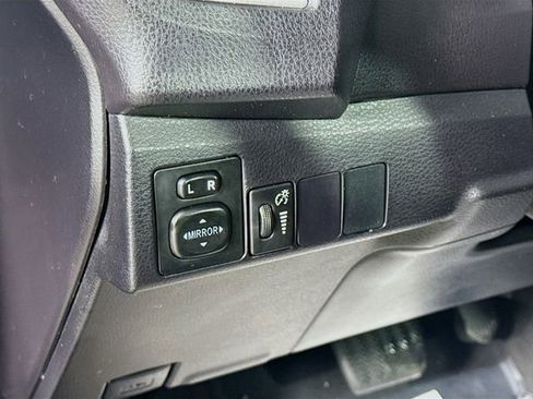 Used 2016 Toyota Corolla S Special Edition image 10