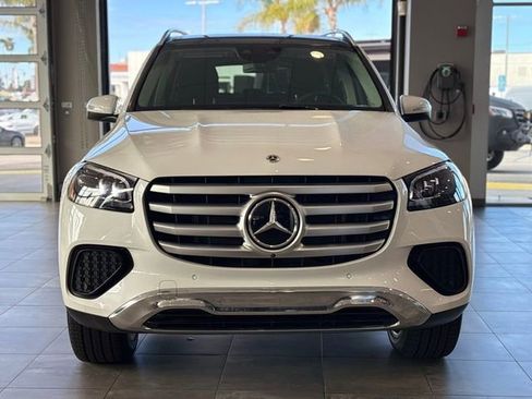 New 2026 Mercedes-Benz GLS 450 4MATIC image 8