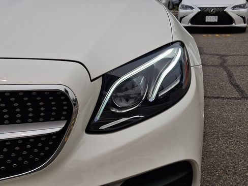 Used 2018 Mercedes-Benz E 400 4MATIC Cabriolet image 9