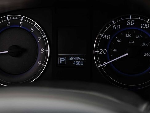 Used 2017 INFINITI QX50 2WD w/ Premium Plus Package image 24