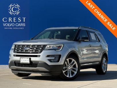 Used 2017 Ford Explorer XLT w/ Equipment Group 202A