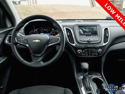 Used 2024 Chevrolet Equinox LT image 13