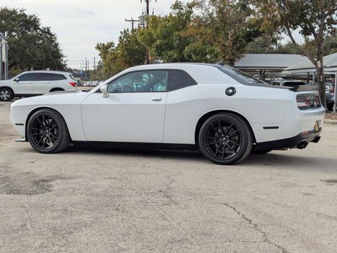 Used 2018 Dodge Challenger T/A image 6