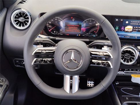 New 2026 Mercedes-Benz GLA 250 image 7