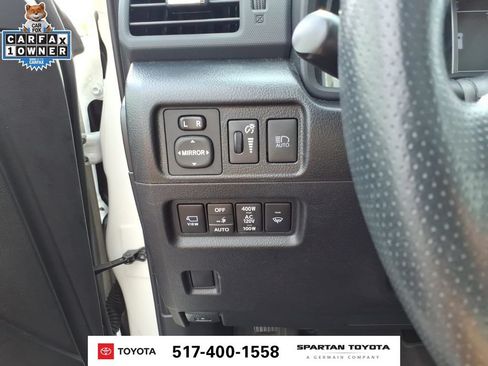Used 2023 Toyota 4Runner Limited AWD/4WD image 19