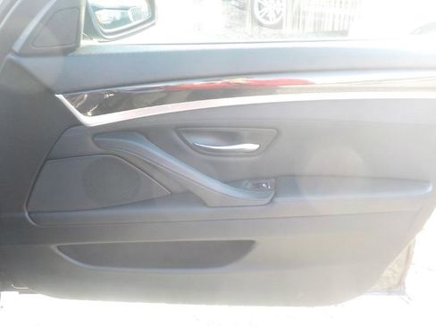 Used 2014 BMW 528i xDrive Sedan image 30