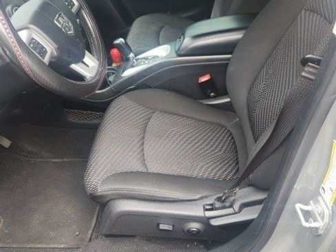 Used 2020 Dodge Journey SE w/ SE Popular Equipment Group image 4