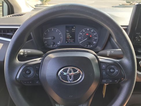 Certified 2025 Toyota Corolla LE image 25