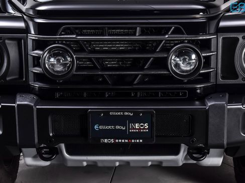 Used 2024 INEOS Grenadier Fieldmaster Edition image 10