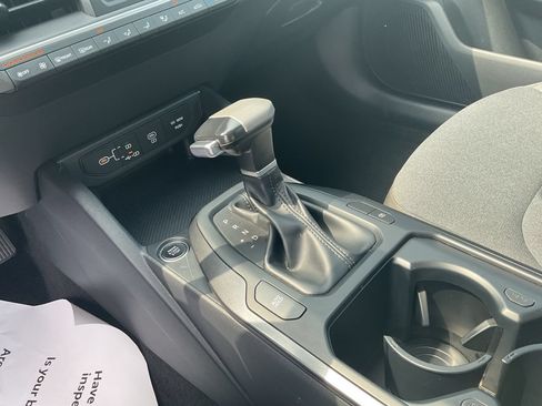 Used 2025 Kia K4 FWD image 20