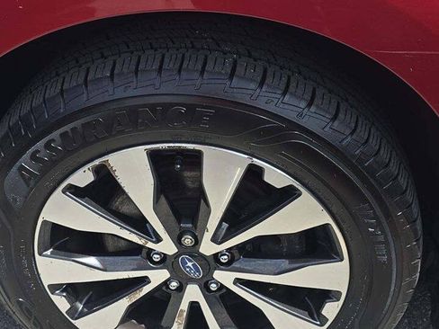 Used 2017 Subaru Outback 2.5i Limited AWD/4WD image 6