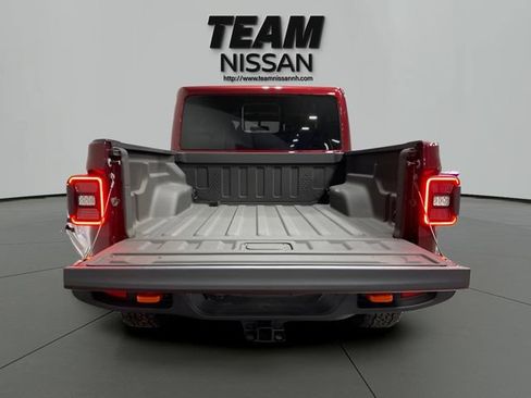 Used 2022 Jeep Gladiator Mojave w/ LED Lighting Group AWD/4WD image 23