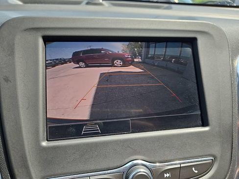 Used 2024 Chevrolet Equinox LT w/ Driver Convenience Package AWD/4WD image 56