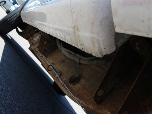 Used 2001 Chevrolet Silverado 2500 LS w/ Off-Road Skid Plate Pkg AWD/4WD image 39