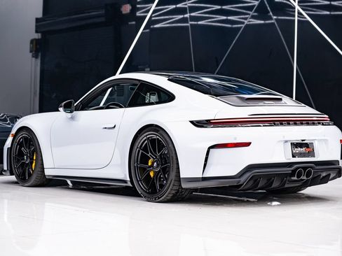 Used 2026 Porsche 911 GT3 RWD image 26
