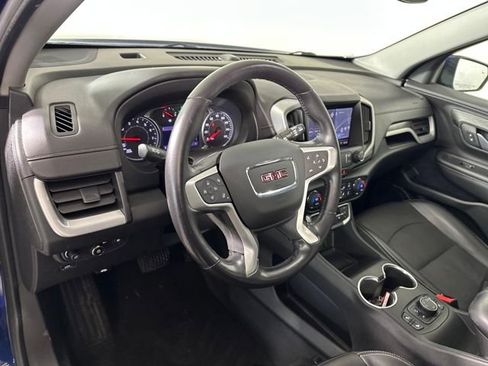 Used 2022 GMC Terrain SLT w/ Infotainment Package II image 13