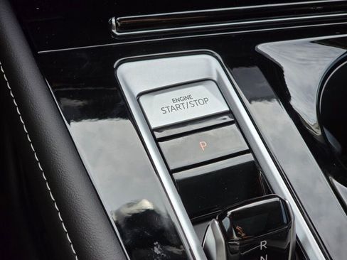 New 2026 Volkswagen Atlas SEL Premium R-Line image 30