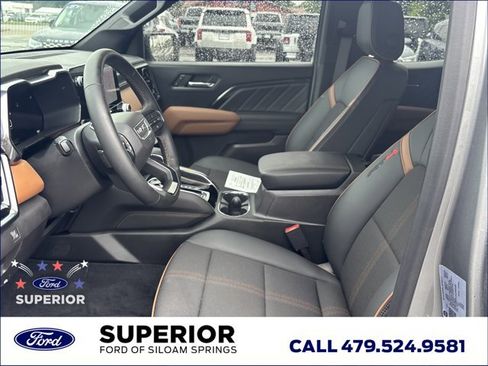 Used 2025 GMC Canyon AT4 w/ Nightfall Edition AWD/4WD image 15